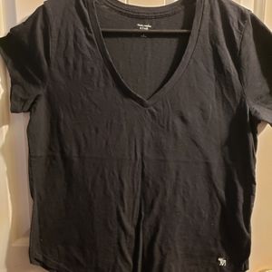 V-neck Abercrombie and Fitch black tee small